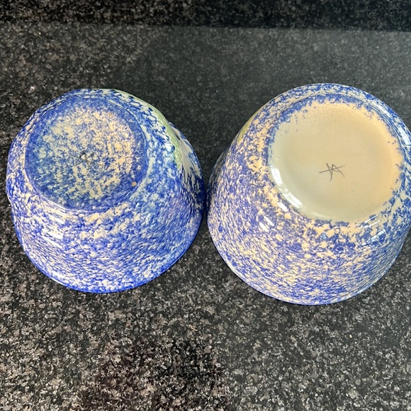 Molly Dallas Blue Spatterware Bowls Cow & Pig - Picture 10 of 10